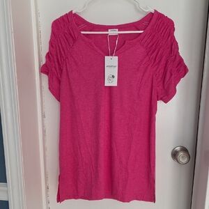 Fuchsia Short Sleeve Top